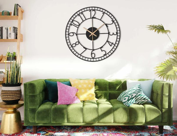 Gilded Leaf Medallion Wall Clock – All Gold (24" x 24")
