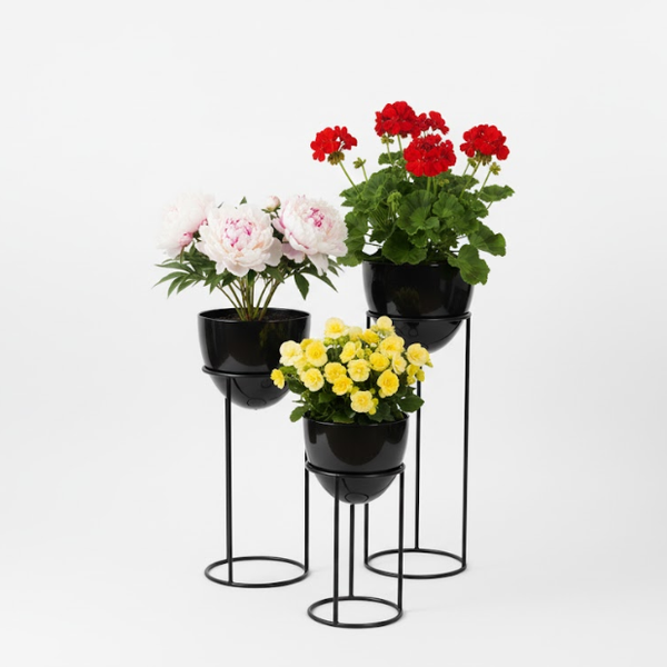 Premium Egg Shaped Steel Planters – Set of 3 with Tall Stands