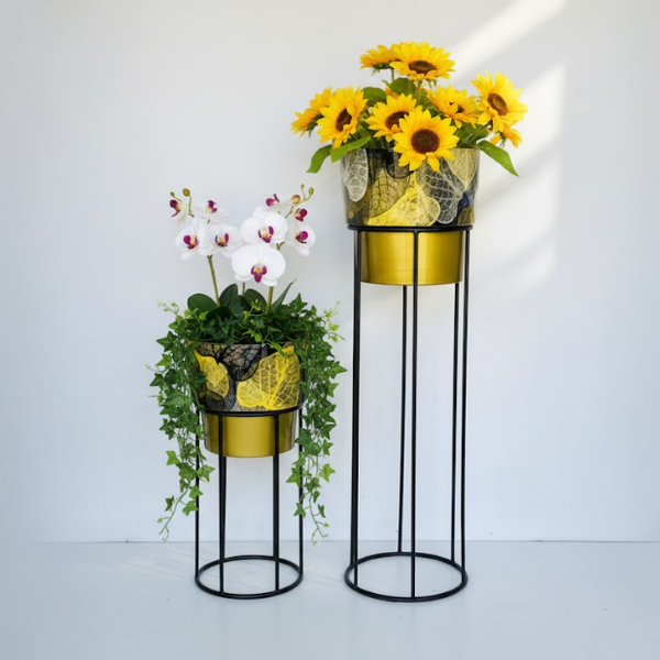 Elegant Leaf Steel Planter Duo – Tall & Short
