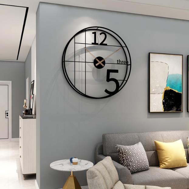 Heritage Roman Halo Clock – Black & Gold (24" x 24")