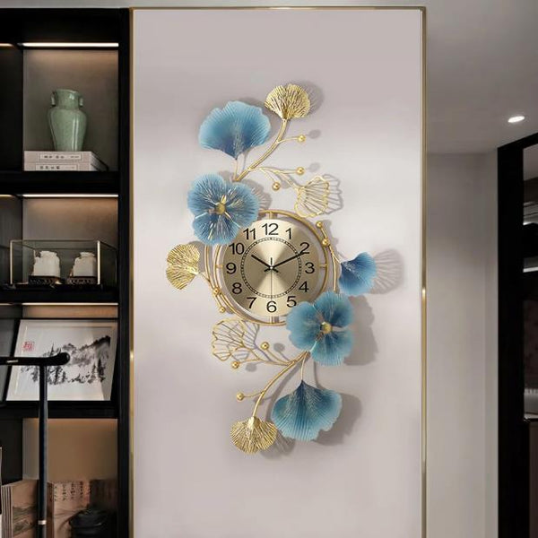 Geo Rosette Radiant Clock – Gold (30" x 30")