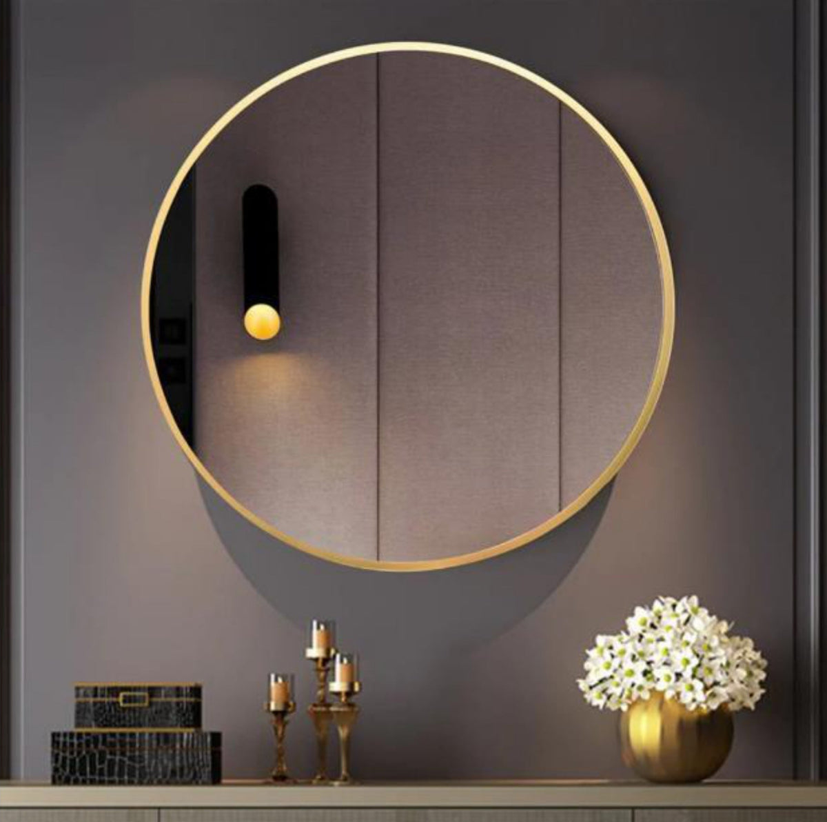 Minimal Edge Round Mirror - Gold, Alt Scene